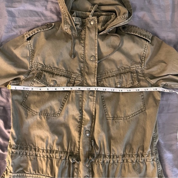 ARITZIA Talula Trooper Jacket Army Green Utility Hooded Oversized Woman’s SZ XS - Picture 8 of 8
